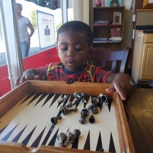 Meet your Posher, Kenneth